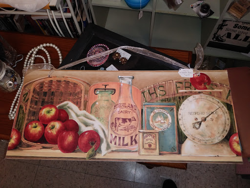 Antique Store «Craftiques Mall - Bandera Road», reviews and photos, 6751 Bandera Rd, San Antonio, TX 78238, USA