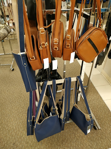 Shopping Mall «Montgomery Mall», reviews and photos, 230 Montgomery Mall, North Wales, PA 19454, USA