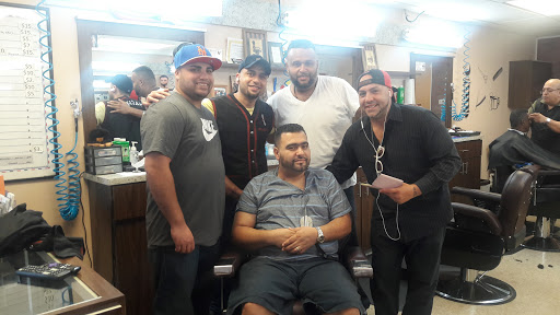 Barber Shop «Tampa legends Barbershop Llc», reviews and photos, 6751 N Armenia Ave #1, Tampa, FL 33604, USA