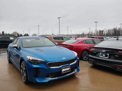 Car Dealer «Ricart Automotive Group», reviews and photos, 4255 S Hamilton Rd, Groveport, OH 43125, USA