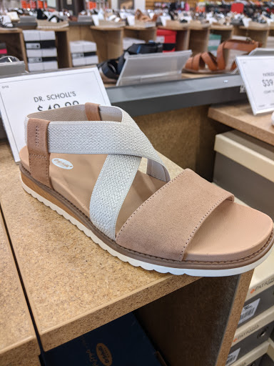 Shoe Store «DSW Designer Shoe Warehouse», reviews and photos, 8055 W Bowles Ave, Littleton, CO 80123, USA