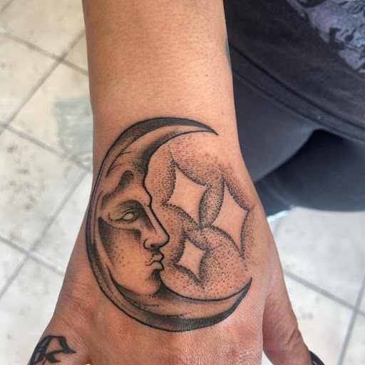 Explore charlotte's web tattoo ideas, creative tattoo ideas in Morrisville, available at Sinners Circle tattoo co.