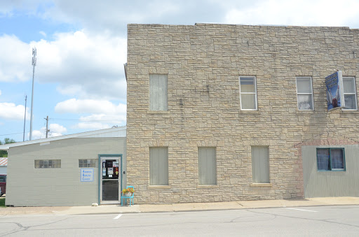 Bowling Alley «Anamosa Bowling Center Inc», reviews and photos, 117 N Ford St, Anamosa, IA 52205, USA