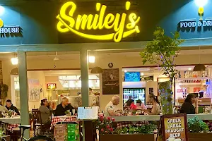 Smiley's Restaurant image