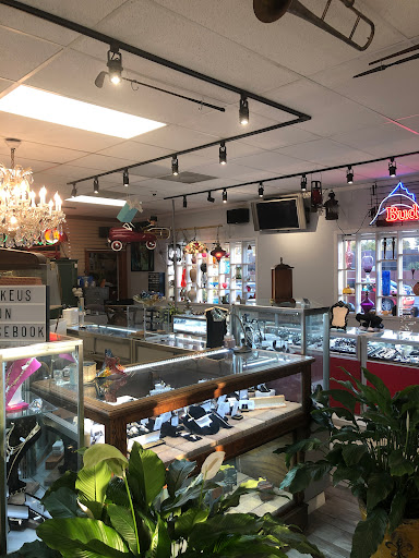 Pawn Shop «Sunset Jewelry & Loan», reviews and photos, 1901 N Hercules Ave, Clearwater, FL 33763, USA