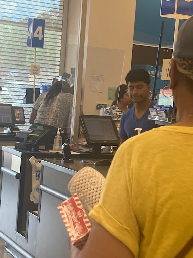 Clothing Store «Ross Dress for Less», reviews and photos, 3201 Eastway Dr, Charlotte, NC 28205, USA