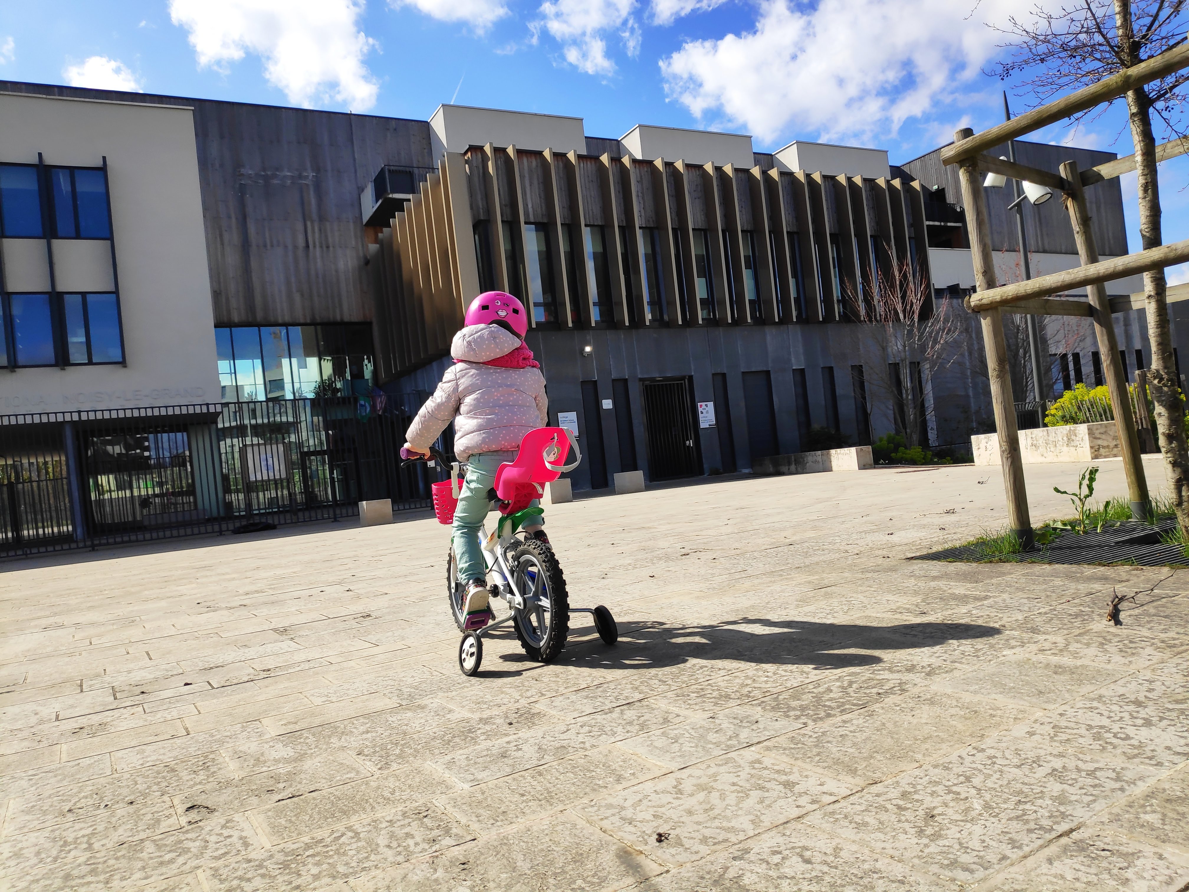 Photo n° 22 de l'avis de Emil.e fait le 15/03/2020 à 13:06