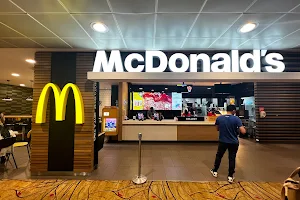 McDonald's Changi Airport Terminal 2 (T2) Transit Lounge image