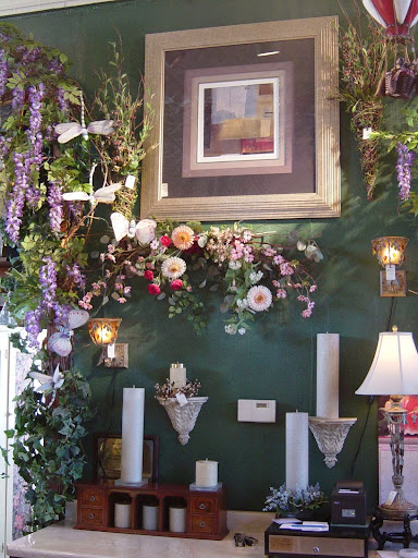 Florist «Lewis Florist», reviews and photos, 147 US-45, Grayslake, IL 60030, USA