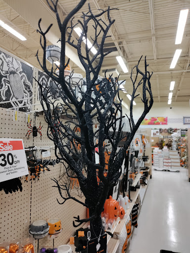 Shopping Mall «Park Place Shopping Center», reviews and photos, 17555 Southcenter Pkwy, Tukwila, WA 98188, USA