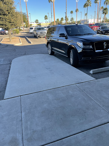 Ford Dealer «Holmes Tuttle Ford Auto Mall Tucson», reviews and photos, 660 W Auto Mall Dr, Tucson, AZ 85705, USA