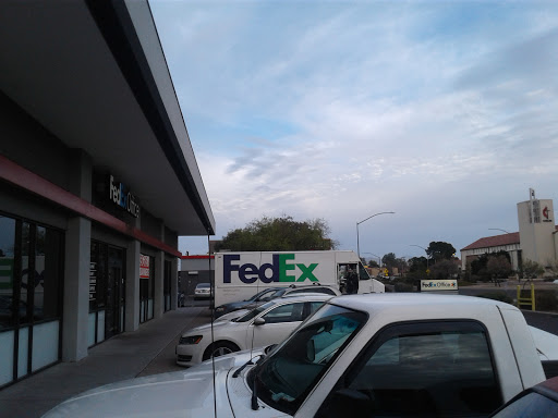 Print Shop «FedEx Office Print & Ship Center», reviews and photos, 2607 E Speedway Blvd, Tucson, AZ 85716, USA