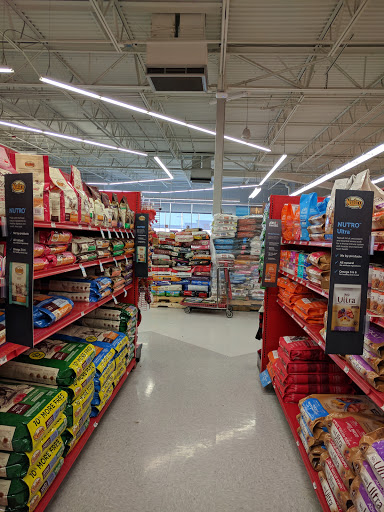 Pet Supply Store «Petco Animal Supplies», reviews and photos, 4012 W 27th Ave, Kennewick, WA 99337, USA