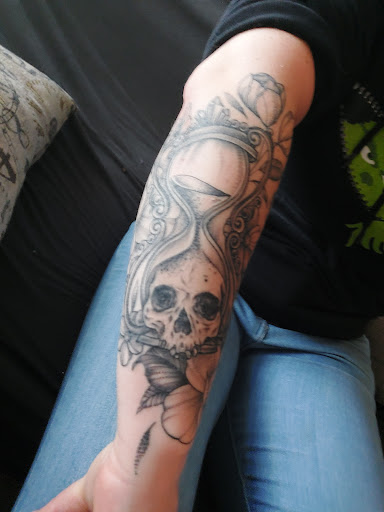 Explore heart tattoo ideas for men, creative tattoo ideas in Durham, available at Scarlet Rose Studio