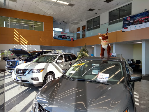 Car Dealer «Hanlees Davis Nissan», reviews and photos, 5009 Chiles Rd, Davis, CA 95618, USA