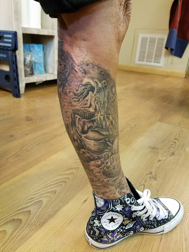 Tattoo Shop «Perigee Moon Body Art», reviews and photos, 301 Broadway, West Cape May, NJ 08204, USA