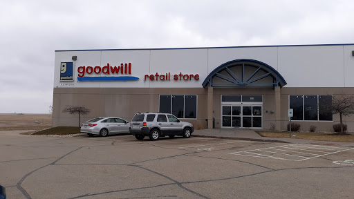 Thrift Store «Goodwill Store and Donation Center - Platteville», reviews and photos, 2001 Progressive Pkwy, Platteville, WI 53818, USA
