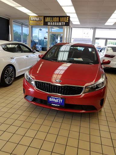 Kia Dealer «Barnett Kia», reviews and photos, 3610 Hwy 61 N, White Bear Lake, MN 55110, USA