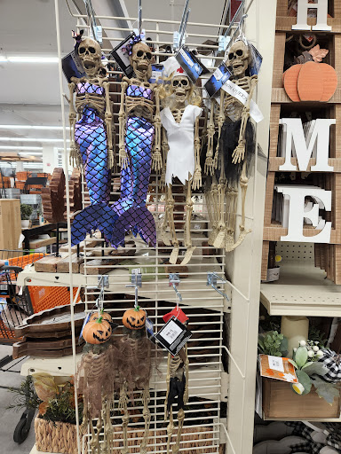 Discount Store «Big Lots», reviews and photos, 600 E Valley Blvd, Alhambra, CA 91801, USA