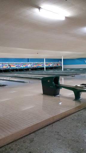 Bowling Alley «Bowling Center», reviews and photos, 1231 S Scott St, Bluffton, IN 46714, USA