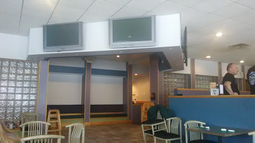 American Restaurant «Lakeside Entertainment», reviews and photos, Blue Star Memorial Hwy, South Haven, MI 49090, USA