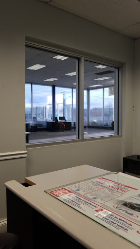 Used Car Dealer «Car Outlet», reviews and photos, E New York St, Aurora, IL 60502, USA