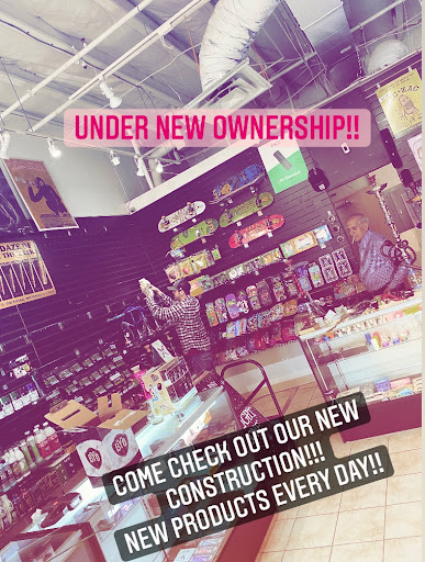 Herb Shop «Traders Smoke Shop», reviews and photos, 14880 N Northsight Blvd #104, Scottsdale, AZ 85260, USA