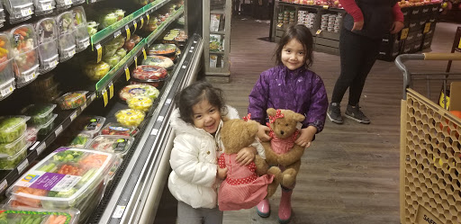 Grocery Store «Safeway», reviews and photos, 21401 Pacific Hwy S, Des Moines, WA 98198, USA