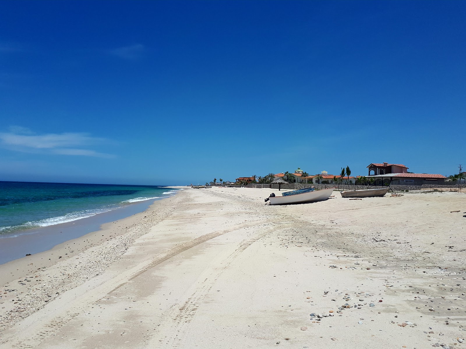 Fotografie cu Playa Palo Blanquito II cu o suprafață de nisip strălucitor