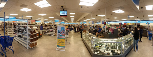 Clothing Store «Ross Dress for Less», reviews and photos, 3450 Village Dr, Castro Valley, CA 94546, USA