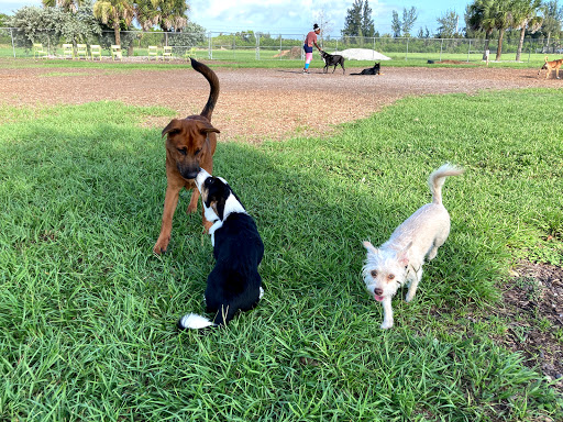 Recreation Center «Wa-Ke Hatchee Park Recreation Center», reviews and photos, 16760 Bass Rd, Fort Myers, FL 33908, USA