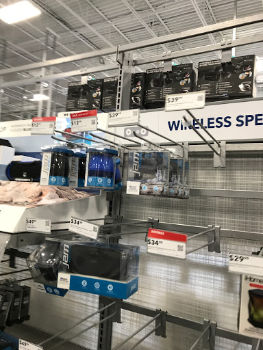 Electronics Store «Best Buy», reviews and photos, 1632 Stringtown Rd, Grove City, OH 43123, USA