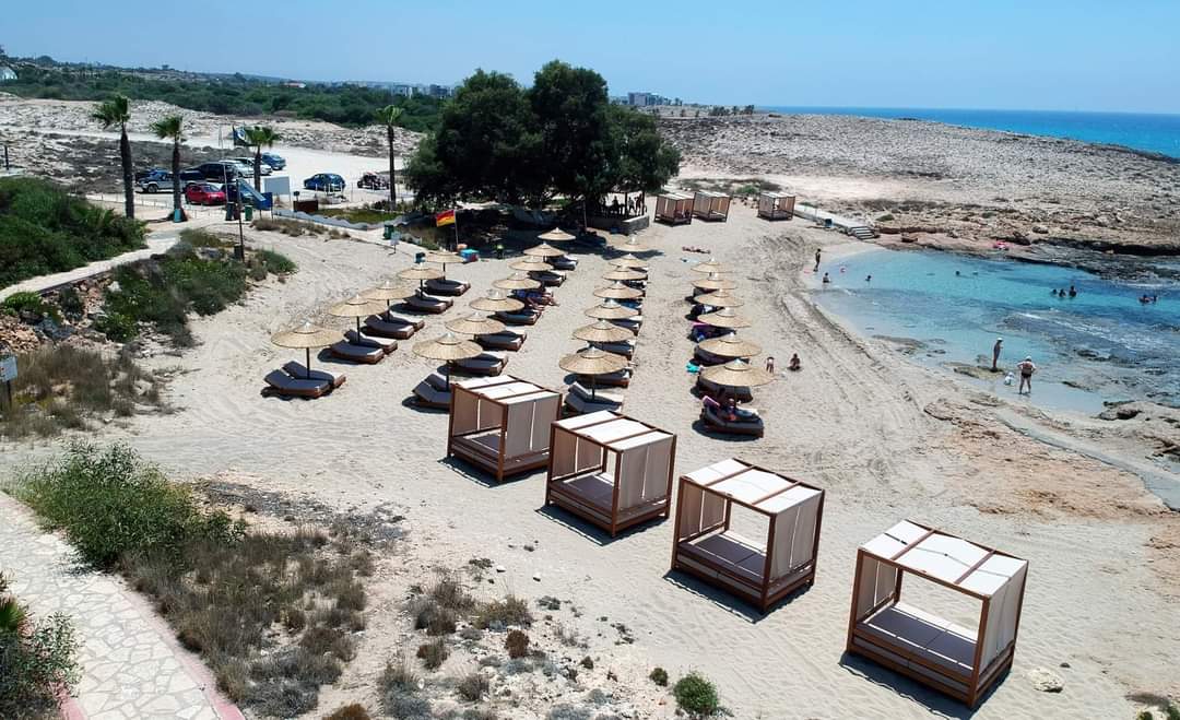 Ammos Kambouri beach photo #8
