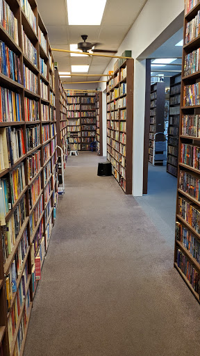 Used Book Store «Dragon Castle Books», reviews and photos, 3142 N Rainbow Blvd, Las Vegas, NV 89108, USA