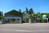 Extérieur du Restaurant Hostellerie Bourguignonne à Verdun-sur-le-Doubs - n°13