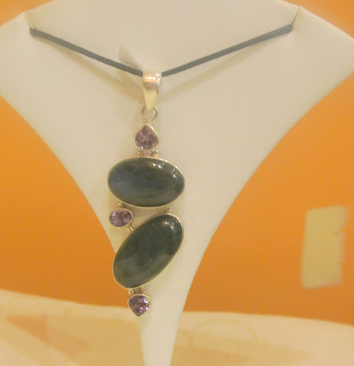 Gift Shop «Himalayan Arts Gift Shop», reviews and photos, 10 Main St #408, New Paltz, NY 12561, USA