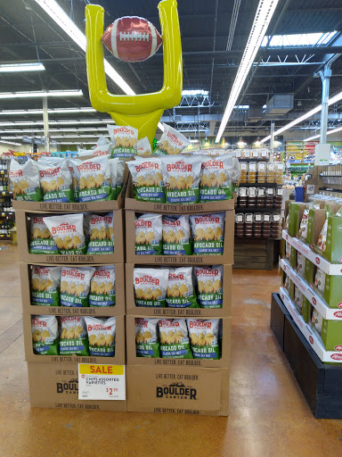 Grocery Store «Fresh Thyme Farmers Market- Troy MI», reviews and photos, 901 E Big Beaver Rd, Troy, MI 48083, USA