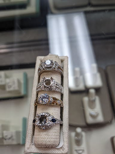 Jewelry Repair Service «Glenn Fisher Jewelry Inc», reviews and photos, 2380 Manchester Rd, Akron, OH 44314, USA