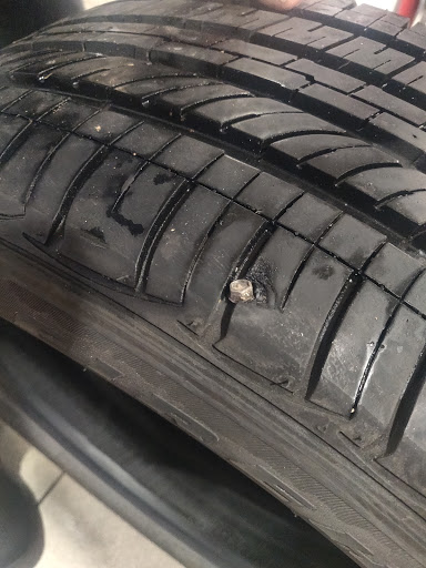 Tire Shop «Discount Tire Store - San Marcos», reviews and photos, 2227 S Interstate 35, San Marcos, TX 78666, USA