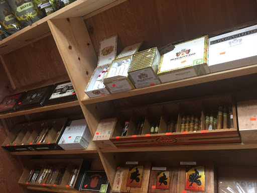 Tobacco Shop «Windy Smoke Shop», reviews and photos, 4815 E Main St #14, Mesa, AZ 85205, USA