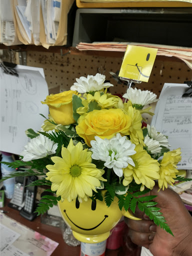 Florist «Tappan Zee Florist», reviews and photos, 176 Main St, Nyack, NY 10960, USA