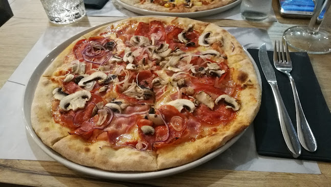 Mi Piace Pizzaria - Restaurante