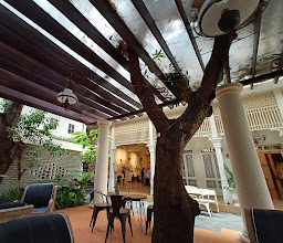 Ndalem Gondosuli photo