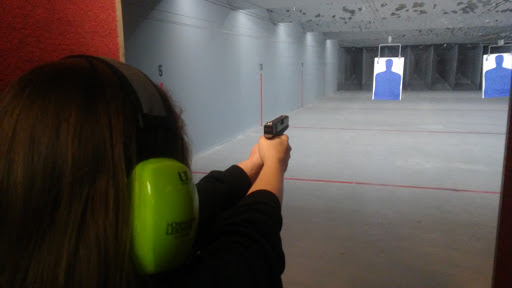 Gun Shop «Bank Street Guns», reviews and photos, 4395 N Bank St, Kingman, AZ 86409, USA