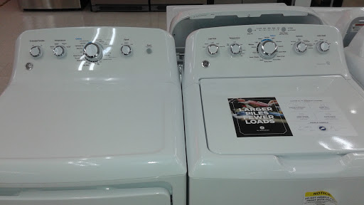 Furniture Store «FAMSA Furniture», reviews and photos, 425 W Jefferson Blvd, Dallas, TX 75208, USA