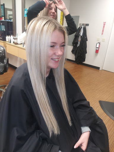 Hair Salon «SmartStyle Hair Salon», reviews and photos, 2400 Veterans Memorial Pkwy, Orange City, FL 32763, USA