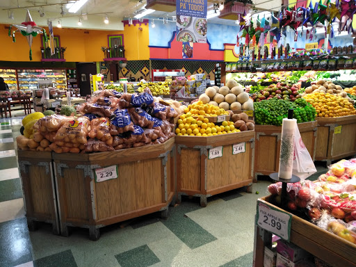 Grocery Store «Mi Pueblo Food Center # 20», reviews and photos, 727 1st St, Gilroy, CA 92020, USA