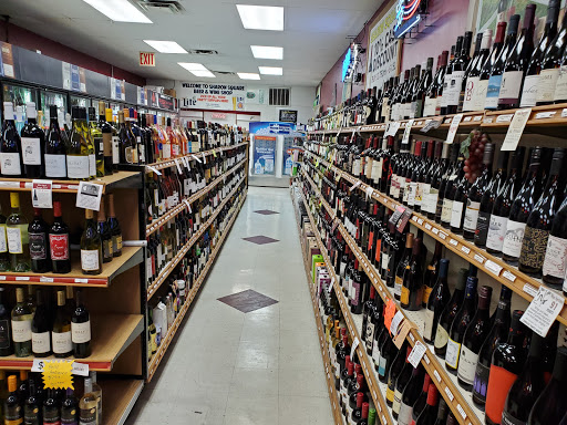 Sharon Square Wine Shop, 5590 N High St, Worthington, OH 43085, USA, 