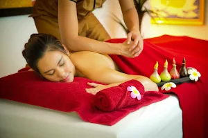 Gold Elephant - Massage Praxis image
