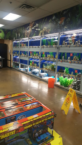 Pet Supply Store «PetSmart», reviews and photos, 573 N McKinley St, Corona, CA 92879, USA